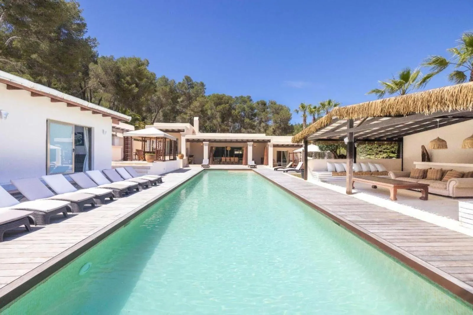 Private Apartment In Villa كالا يونغا