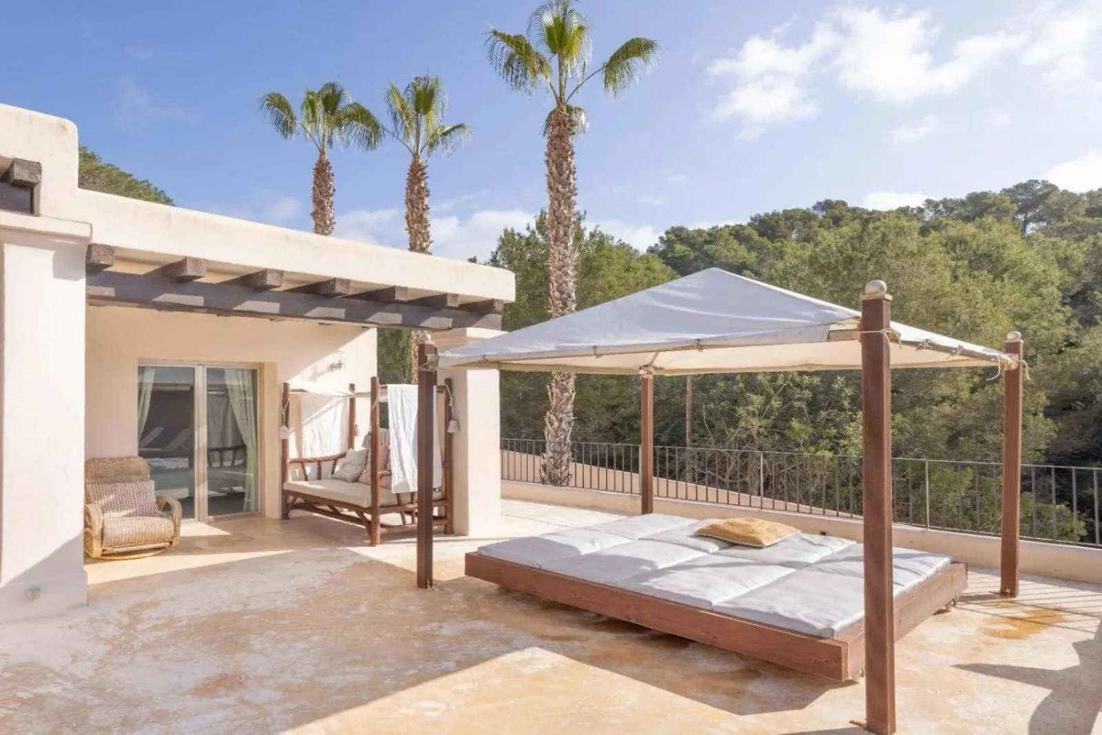 Private Apartment In Villa كالا يونغا إسبانيا